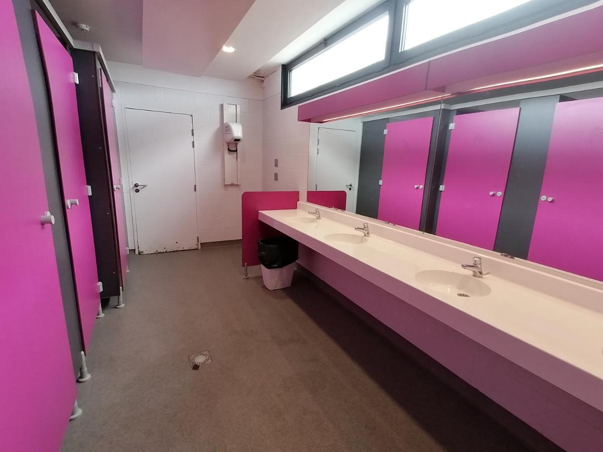 Sejour Insolite Sur Un Yacht. Bateau Hotel A Quai. La Rochelle  Ngoại thất bức ảnh