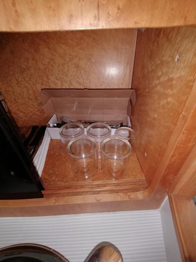 Sejour Insolite Sur Un Yacht. Bateau Hotel A Quai. La Rochelle  Ngoại thất bức ảnh
