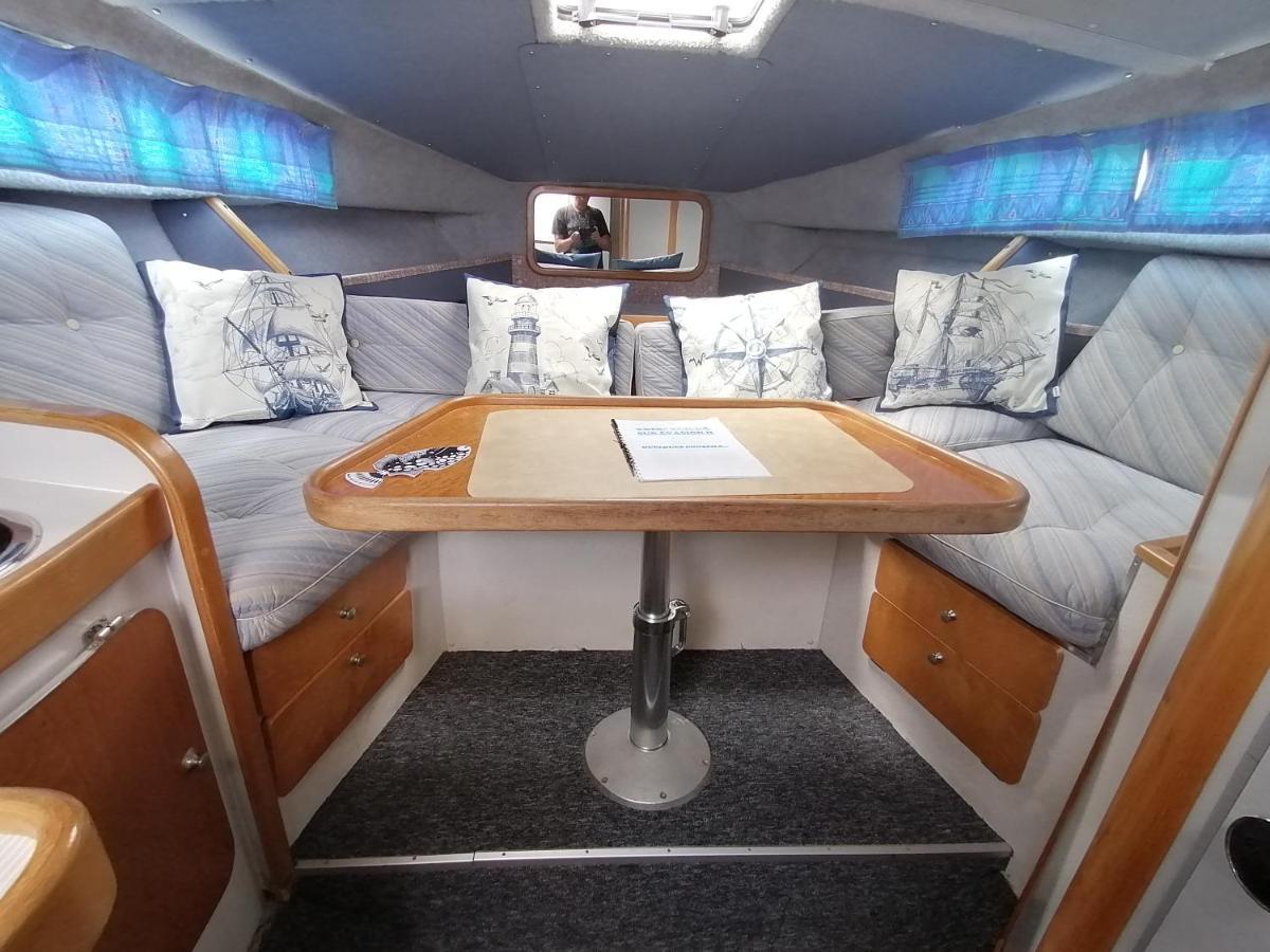 Sejour Insolite Sur Un Yacht. Bateau Hotel A Quai. La Rochelle  Ngoại thất bức ảnh